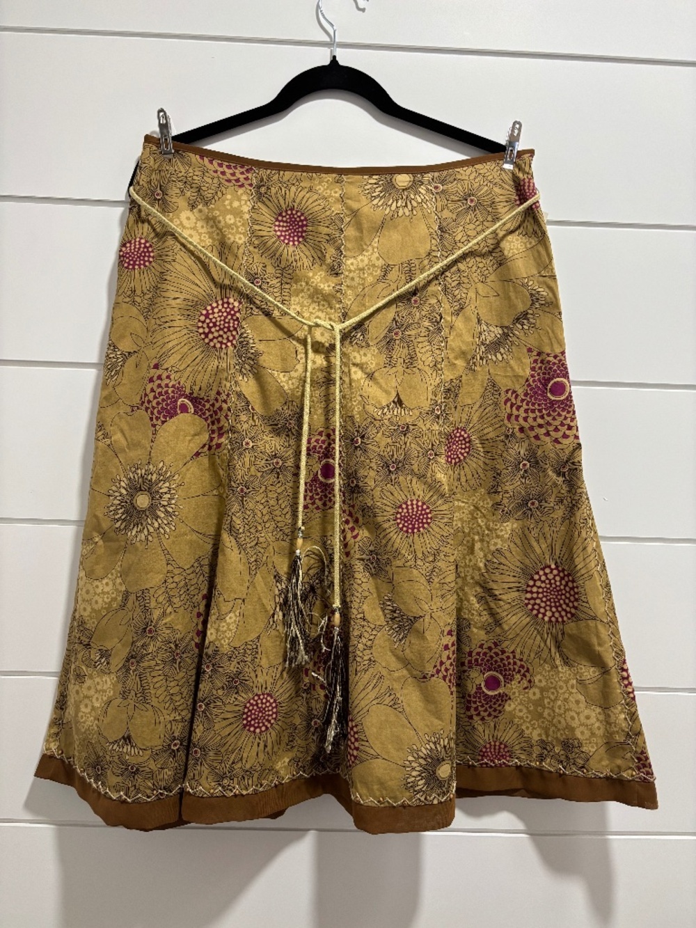 NWT Jessica Sport Boho Floral Midi Skirt with Tassel Belt size 12